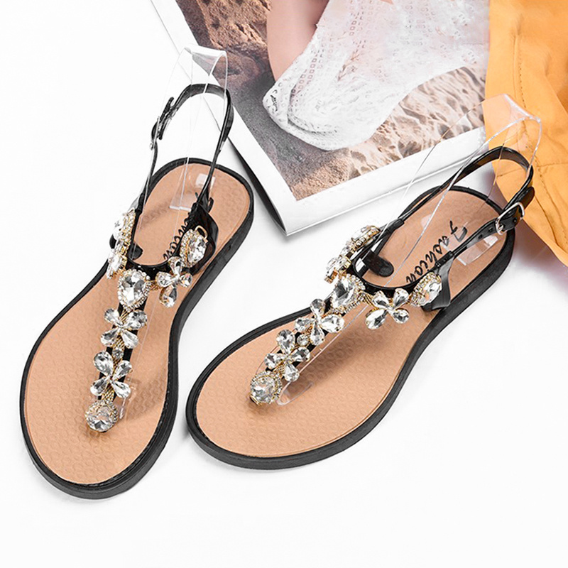 Latest Wholesale Crystal Charms Chain Rhinestone Shoe Clips Ladies V Shape Sandal Chains Shoes Decorations for flip flops