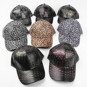 PU Material 6 Panels Street Baseball Cap Fashion Cap with Leopard Print Unisex Sun Protection Hat