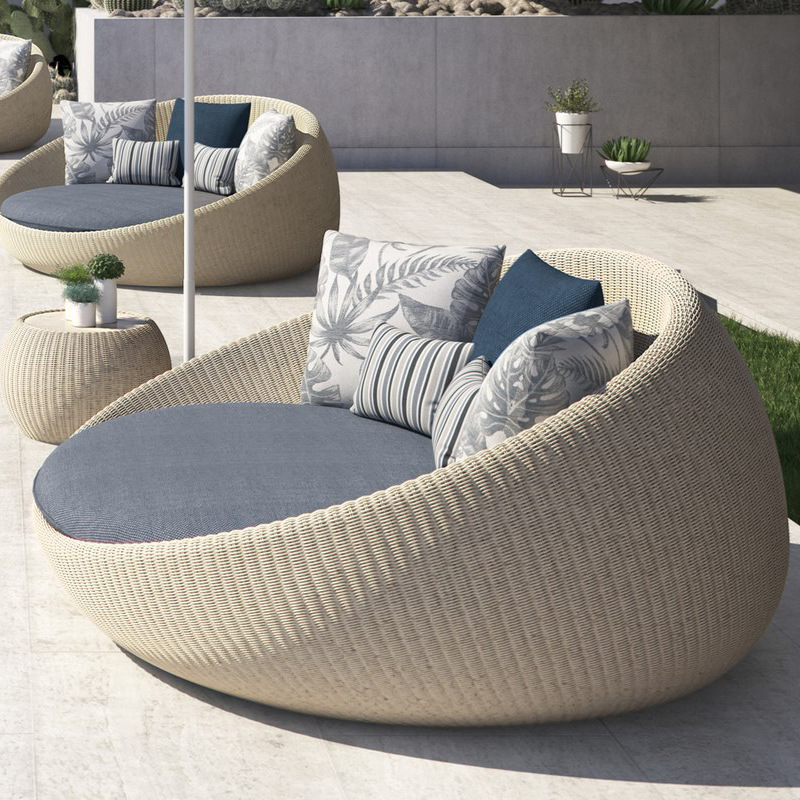 Modern pool side other furniture Foshan supplier luxury outdoor love seat sofa rattan sun lounger wicker round daybed