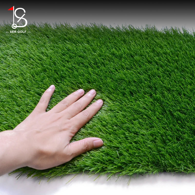 Synthetic Grass Indoor Outdoor Putting Green Flooring Synthetic Lawn Golf Mat Turf Artificial Grass