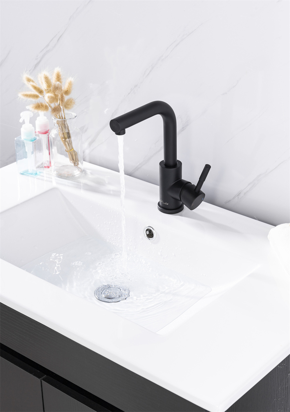 CUPC CE modern 304 stainless steel single handle single hole deck mount matt black hot and cold water kitchen sink faucets