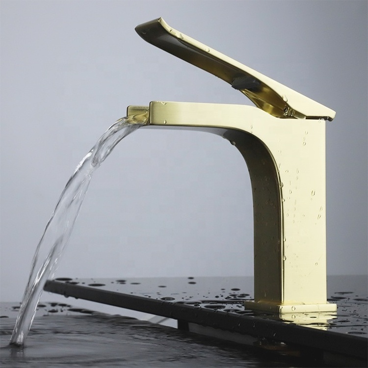 Lavatory Hot and Cold Mixer Taps Waterfall Bathroom Sink Faucets Gold Plating in Brass Basin Faucets Single Handle Single Hole