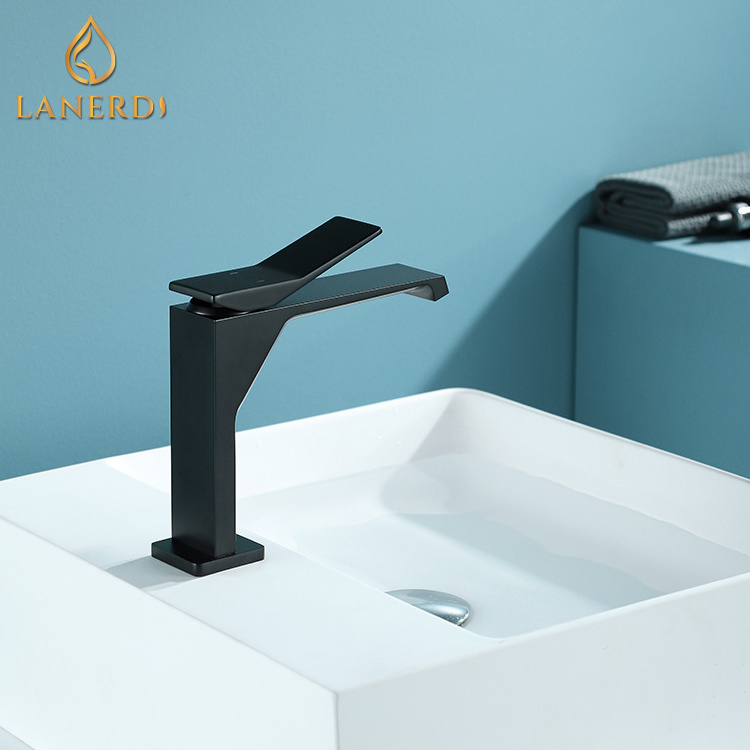 Lanerdi Black Exquisite  Waterfall Brass Basin  Cloakroom Faucet Tap Taps Mixer torneiras monocomando torneira banheiro dourada