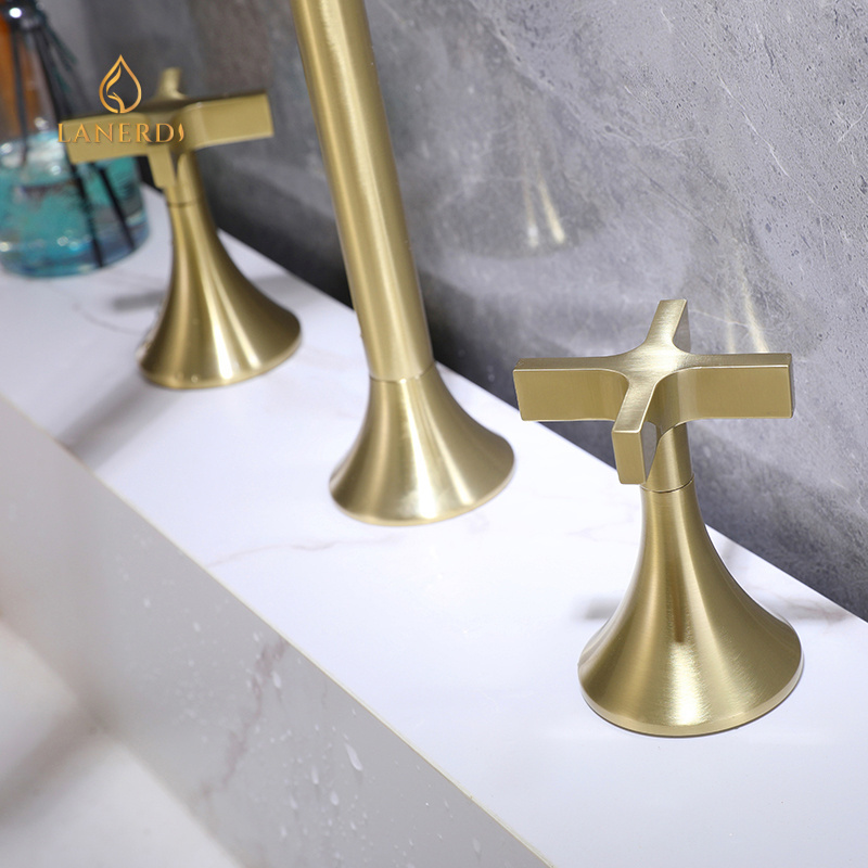 Lanerdi CUPC Faucet Luxury Gold Brass Widespread Bathroom Faucet 8 inches with Cross Handles for Bathroom Sink