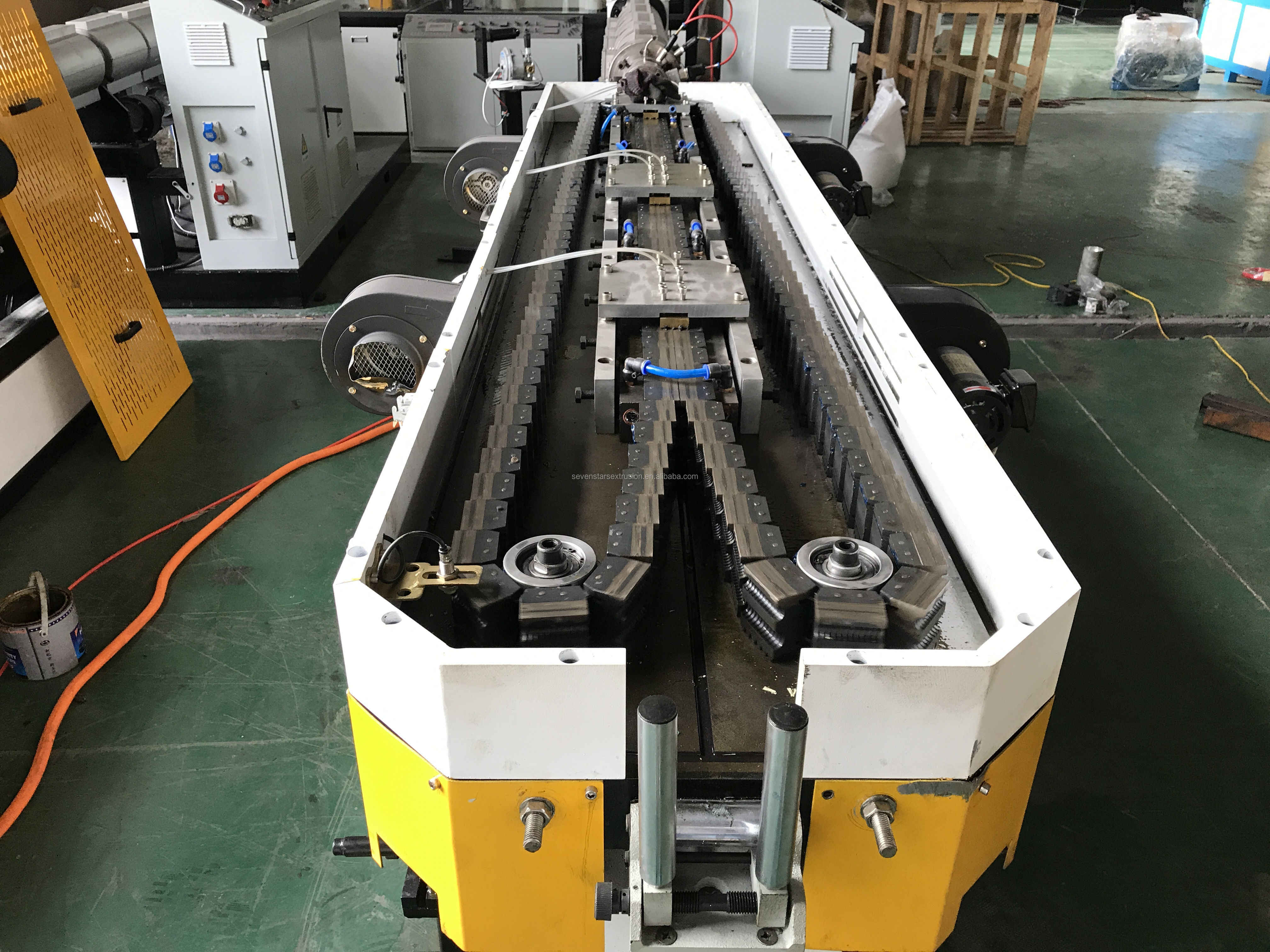 Sevenstars Single Wall PE Plastic flexible Corrugated Electrical Conduit Pipe Production Line