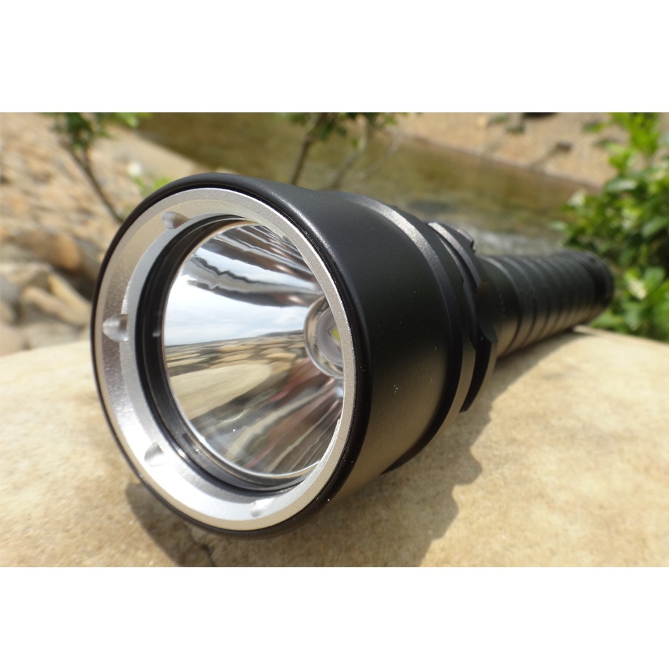 High-quality Black Underwater Flashlight 100 Meters XM-L L2 LED Diving Flashlight Lamp Torch Light