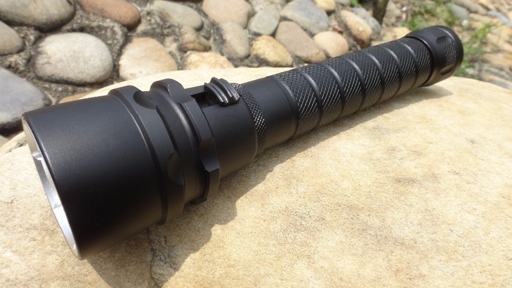 High-quality Black Underwater Flashlight 100 Meters XM-L L2 LED Diving Flashlight Lamp Torch Light