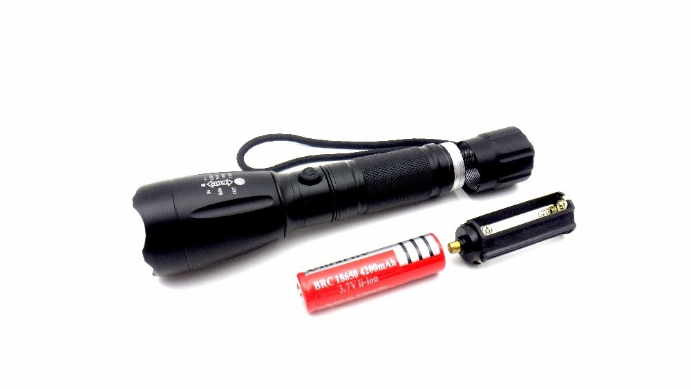 Rechargeable LED Flashlight Zoom Flashlight Ultra Bright 1200 Lumen Flashlight