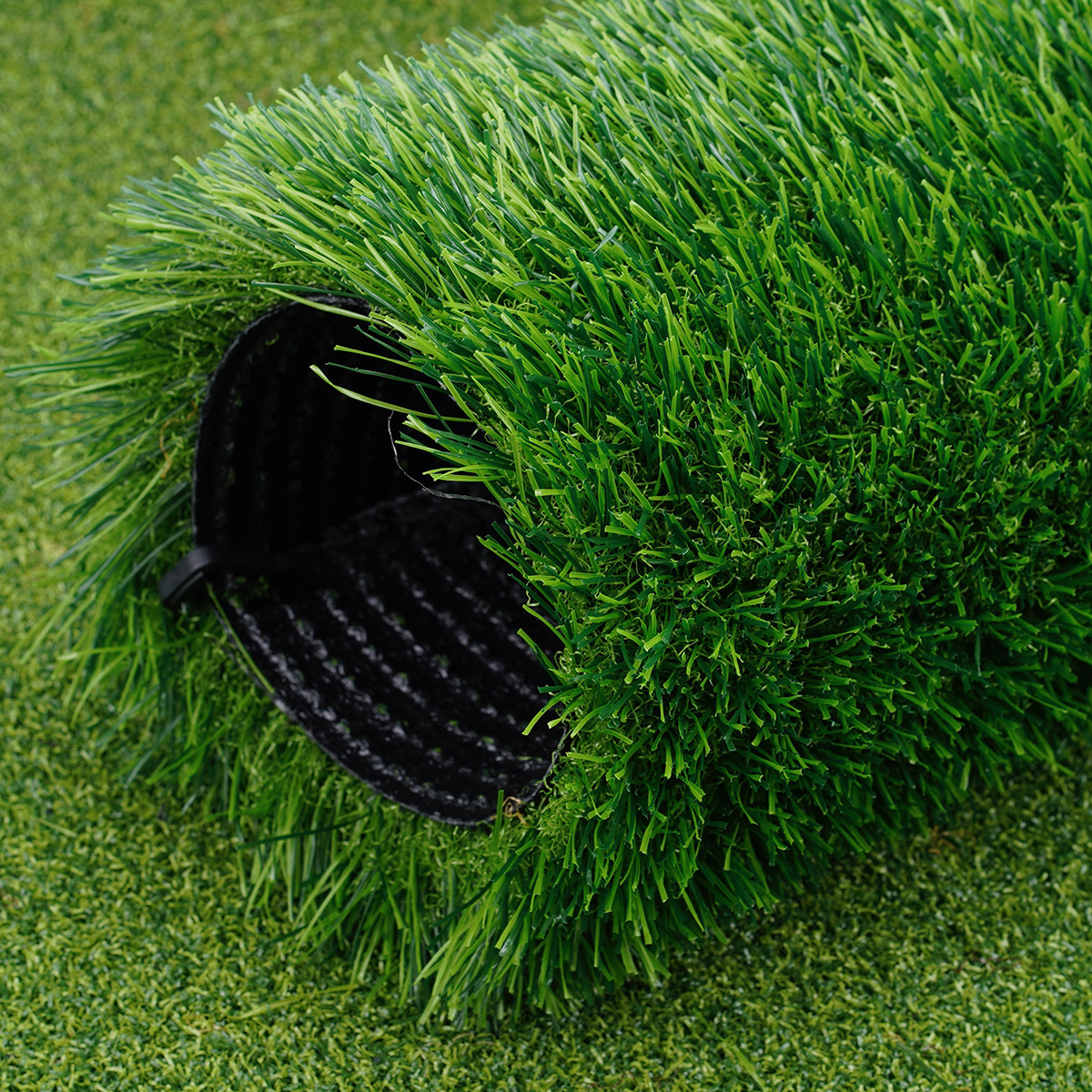 High Quality landscaping artificial grass for garden decorative artificial carpet grass low price