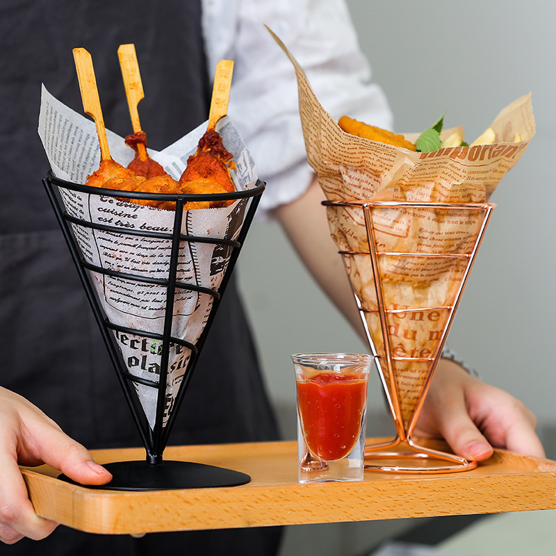 Metal Cone Snack Fried Chicken Display Rack Wire French Fries Stand Cone Basket Fry Holder With Sauce Dippers For Kitchen