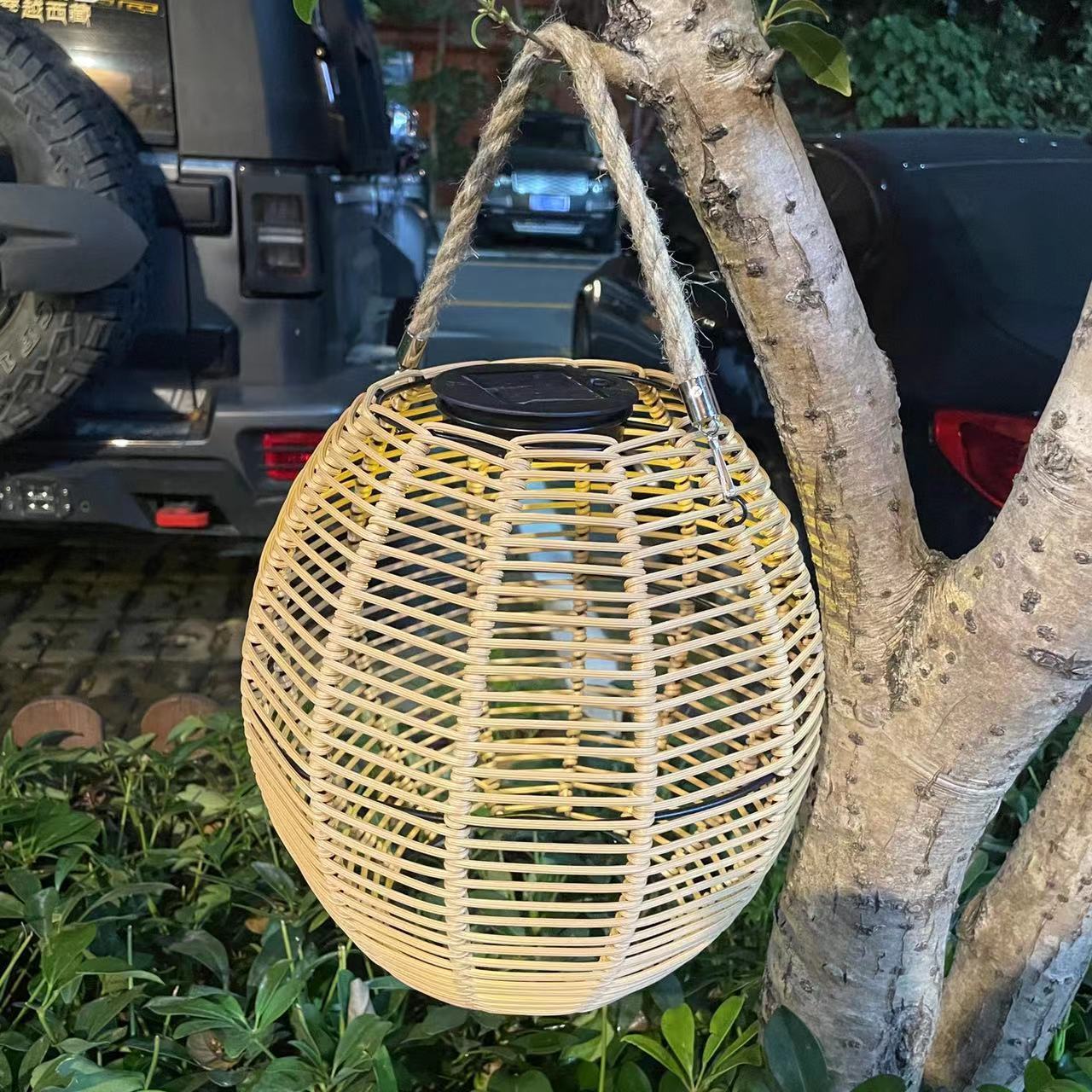 New Solar Energy Bamboo Woven Hanging Cage Light Solar Hanging Light Outdoor Garden Light Solar Lantern Hollow