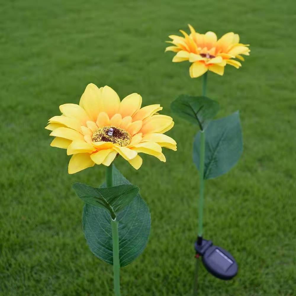 Outdoor Solar Powered Sunflower LED Light Garden Waterproof Lamp For Garden Backyard Lawn Decoration