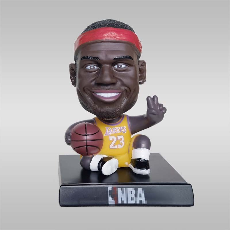 Hot Sale Football Star Basketball Stars Shaking Head Doll Bobble Head Soccer Player Bobblehead for Car Ornaments