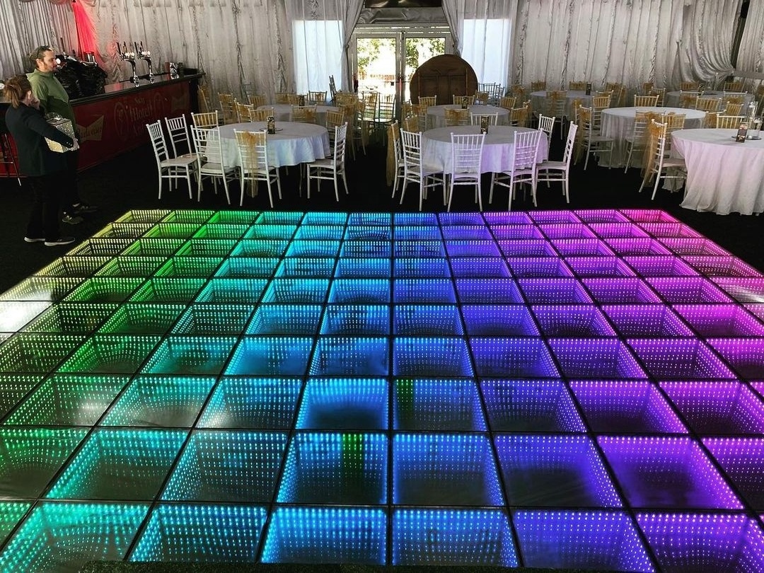 Magnetic 3d Light Infinity Mirror Video Display Nightclub Pixel Rgb Portable Glass Disco Night Club Dmx Color Led Dance Floor