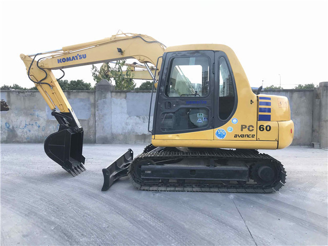 Used komatsu excavator PC60-7,used komatsu pc60-7 mini hydraulic crawler excavator for sale,original japanese brand