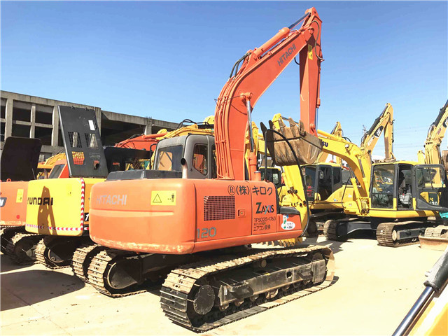 Used 12 Ton Hitachi ZX120 excavator For sale