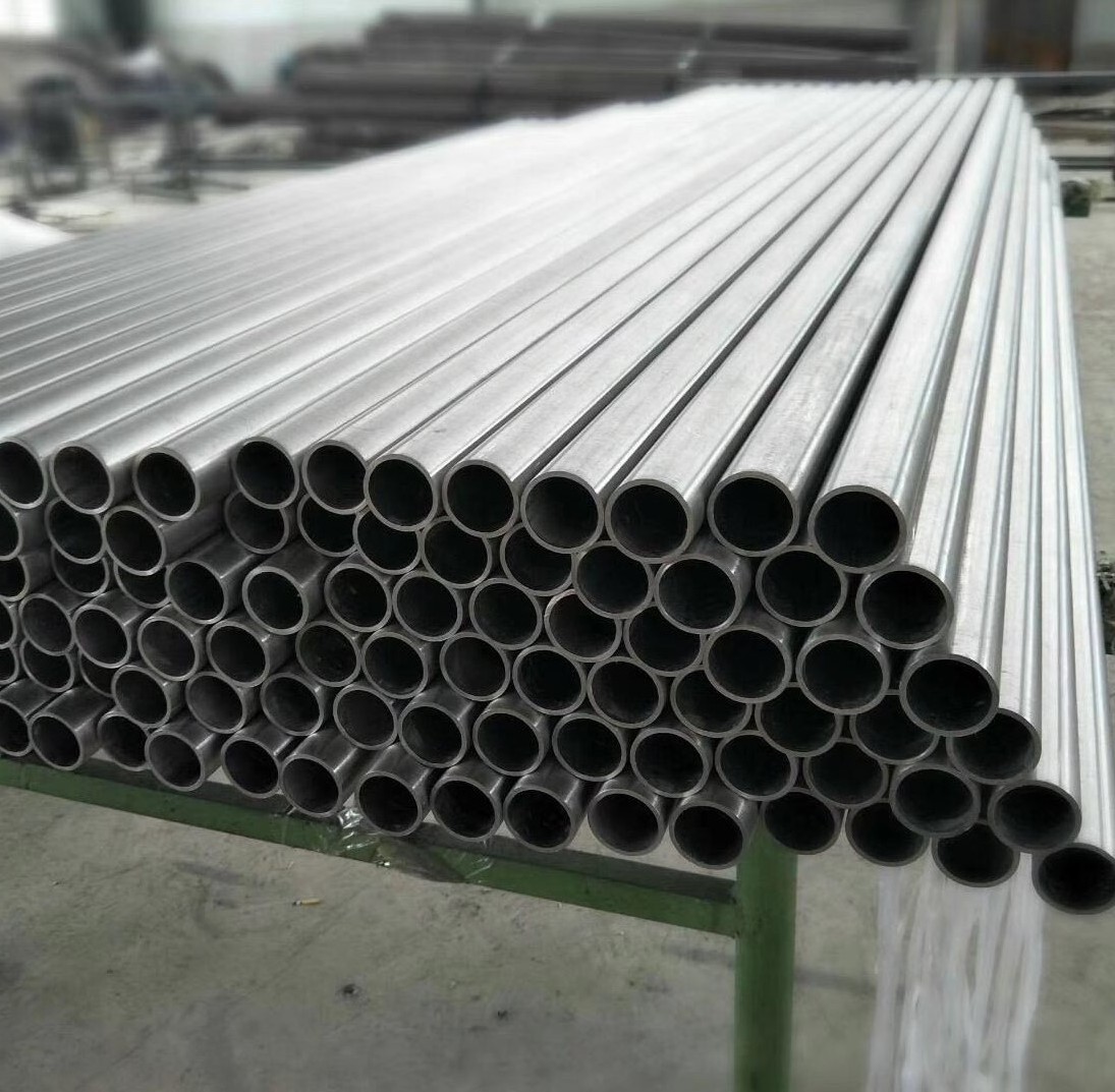 Big Diameter ASTM B338 Cp Grade 2 Titanium Pipes/Tubes Welded pipe Price Per Pound For Marine industry