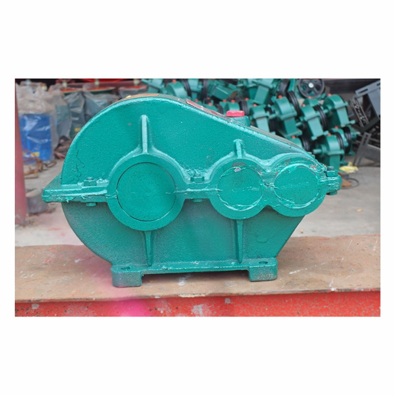 Portable Diesel Small Concrete Mixer machine self loading 350L concrete mixer for sale