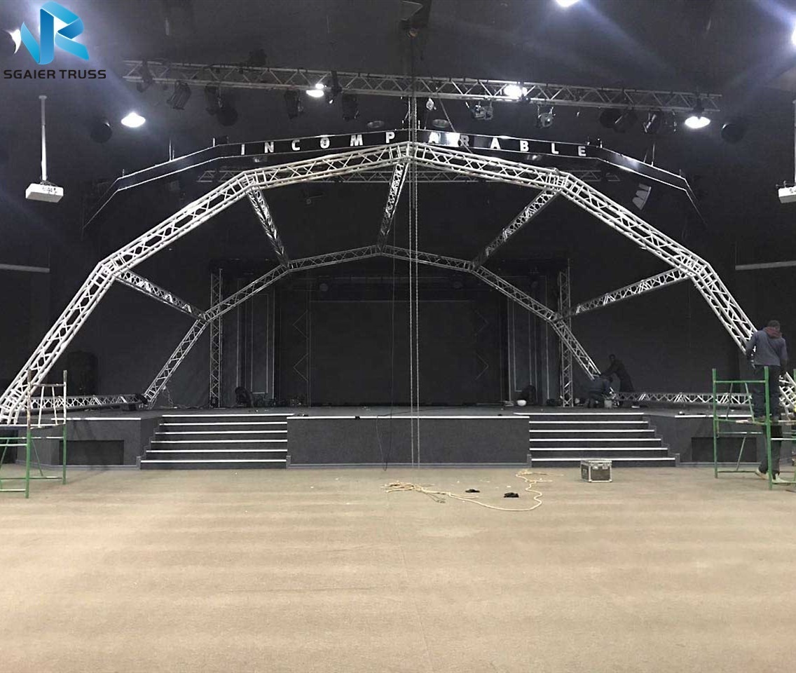 Metal box trusses aluminum concert stage roof truss for sale