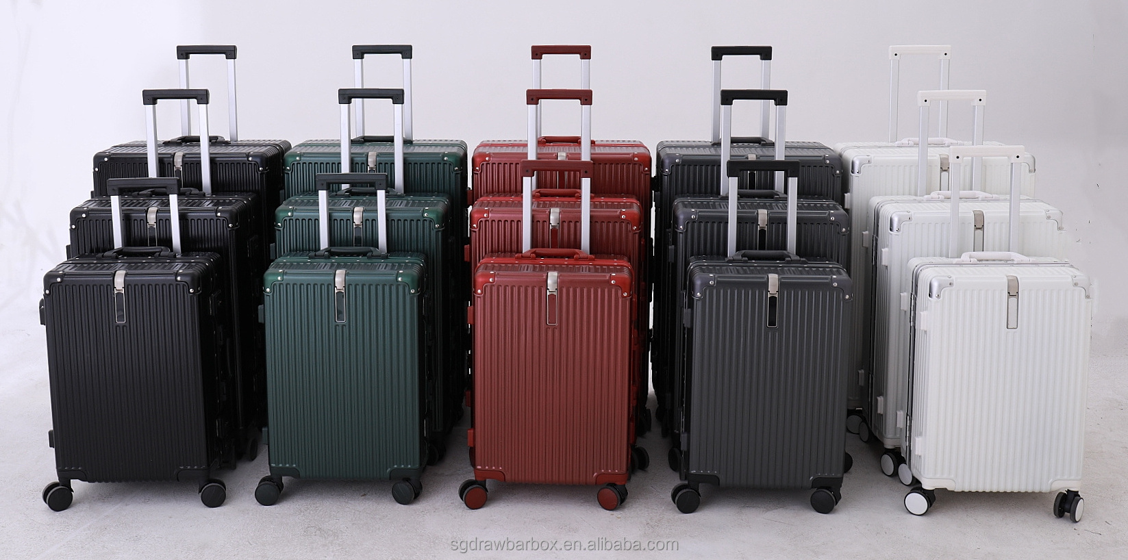 luggage travel set Manufacturers Custom Aluminium 100%pc Hardshell Travel Trolley Carry On Suitcase Luggage With Wheels