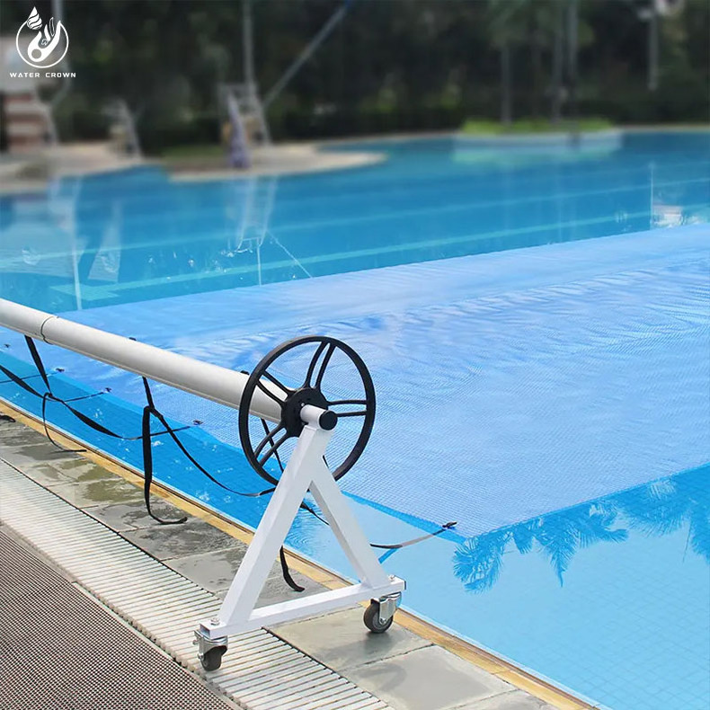 Factory Wholesale Price Pool Accessories 400/500/600 mic PE Bubble Film Swimming Pool Solar Cover