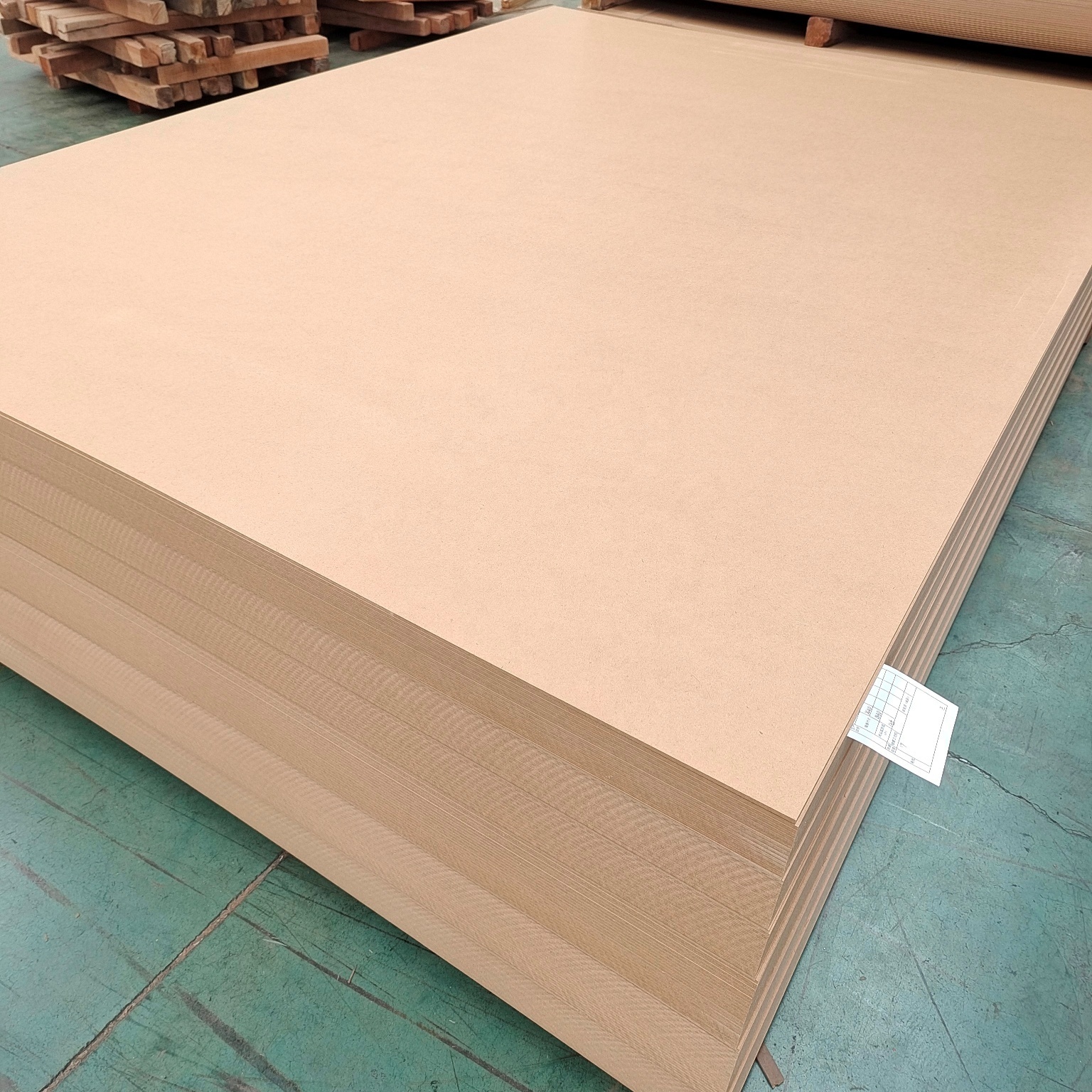 Competitive Price 12mm 15mm 18mm 1220X2440 Plain MDF Medium Density Fiberboard MDF for Closet and Doors