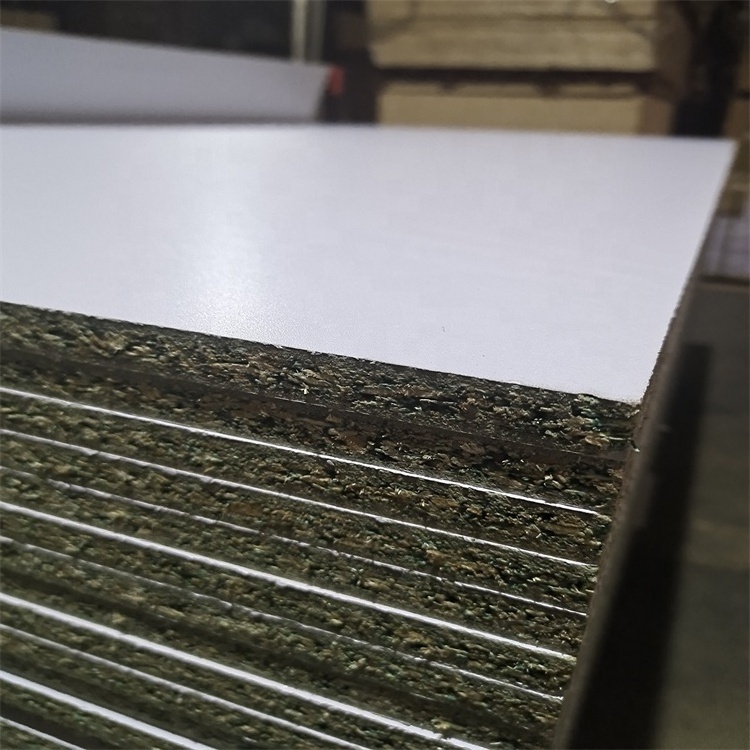 25mm 18mm Chipboard price 4x8 sheet of particle board waterproof melamine paper laminated particle boards for furniture