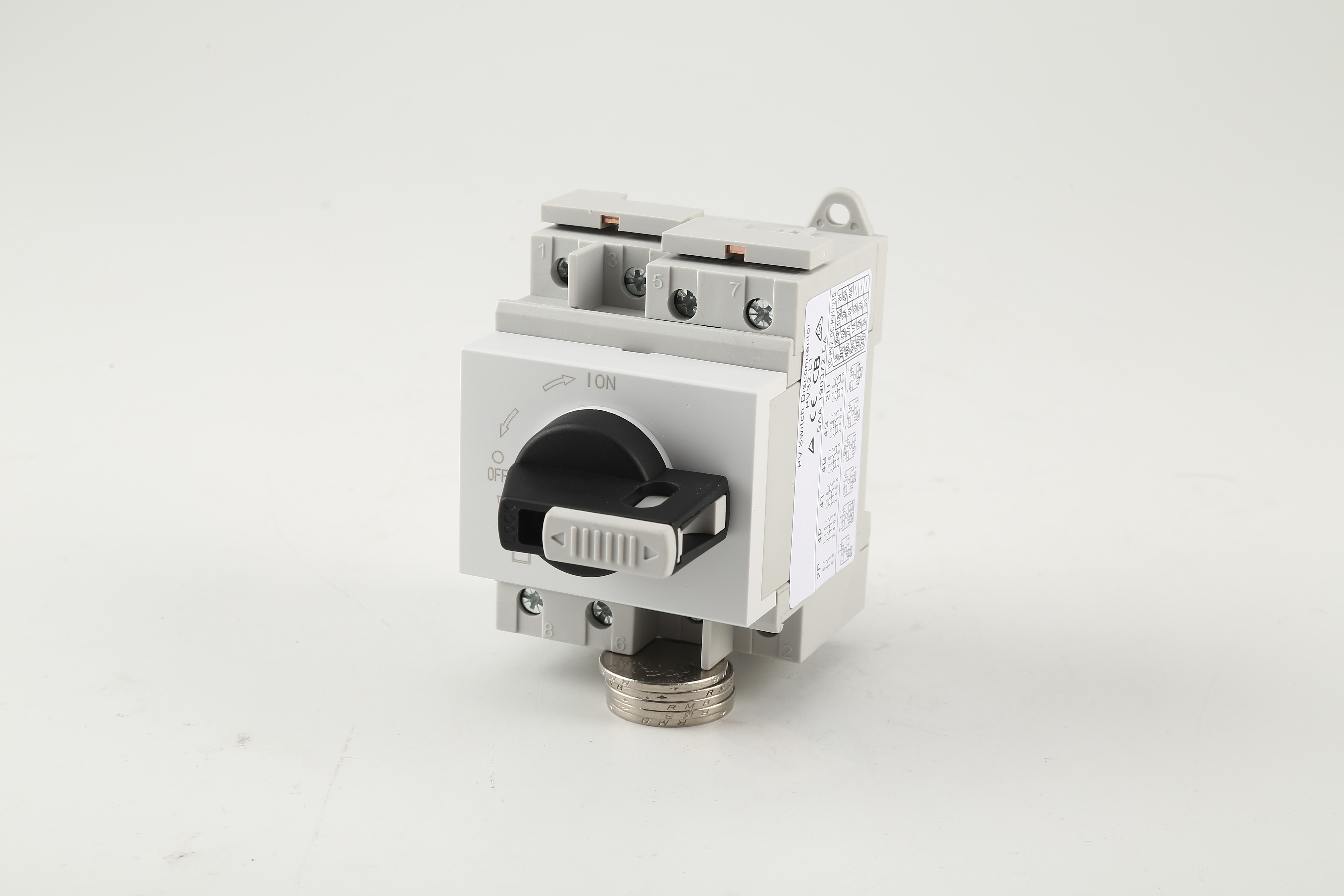 SGPV25-L1 1200V 25A IP20 Outdoor DC Pv Solar Disconnect Switch Rotary Transfer Isolator Switch