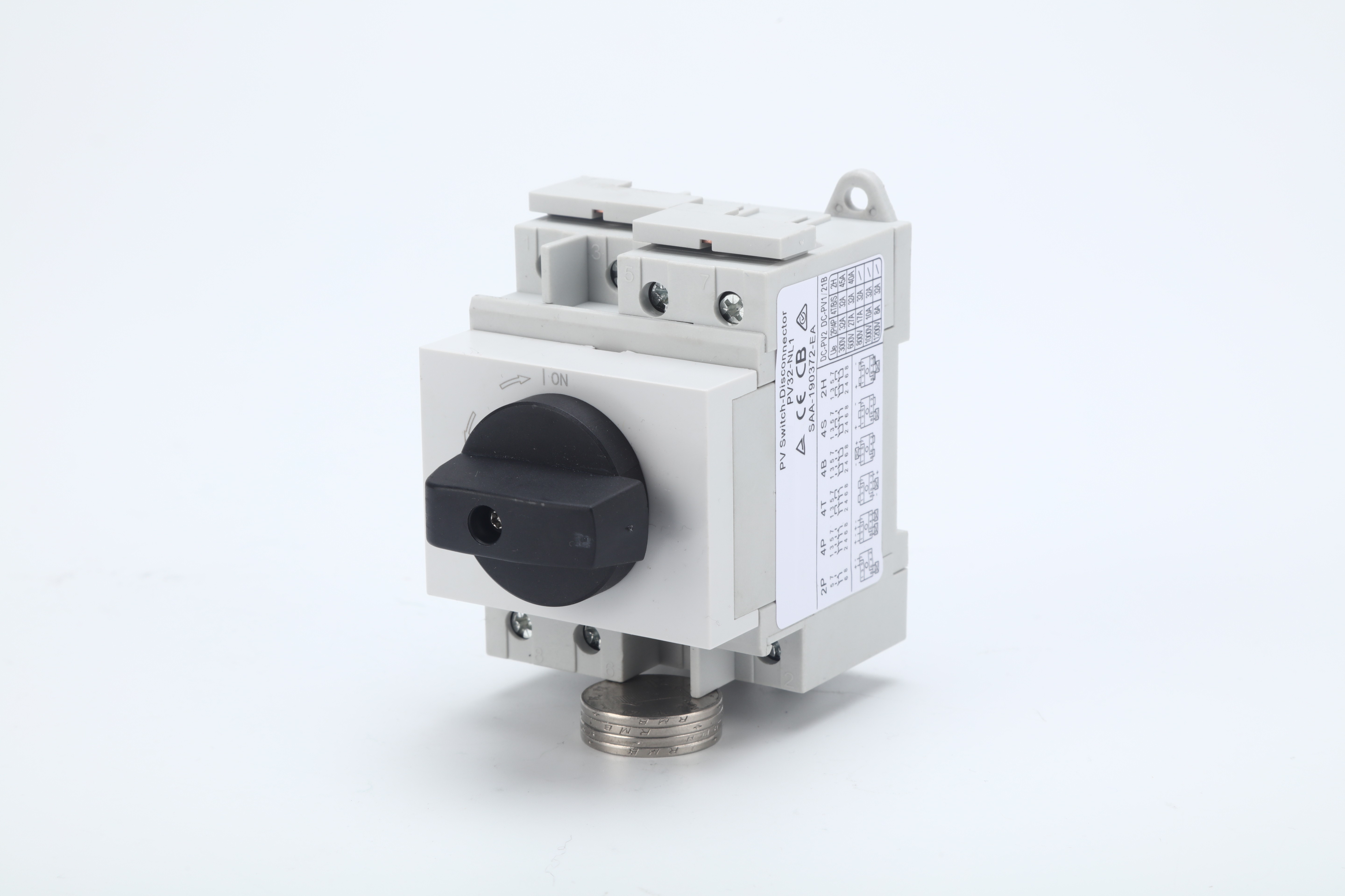 SGPV32-NL1 1200V 32A 4 Pole Waterproof DC Photovoltaic Isolator Solar Disconnect Switch Automatic Transfer Switch