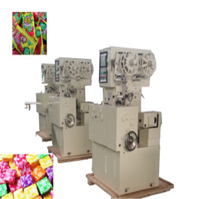 Small candy wrapping machine bubble gum packaging machine  Cut and wrap candy machine