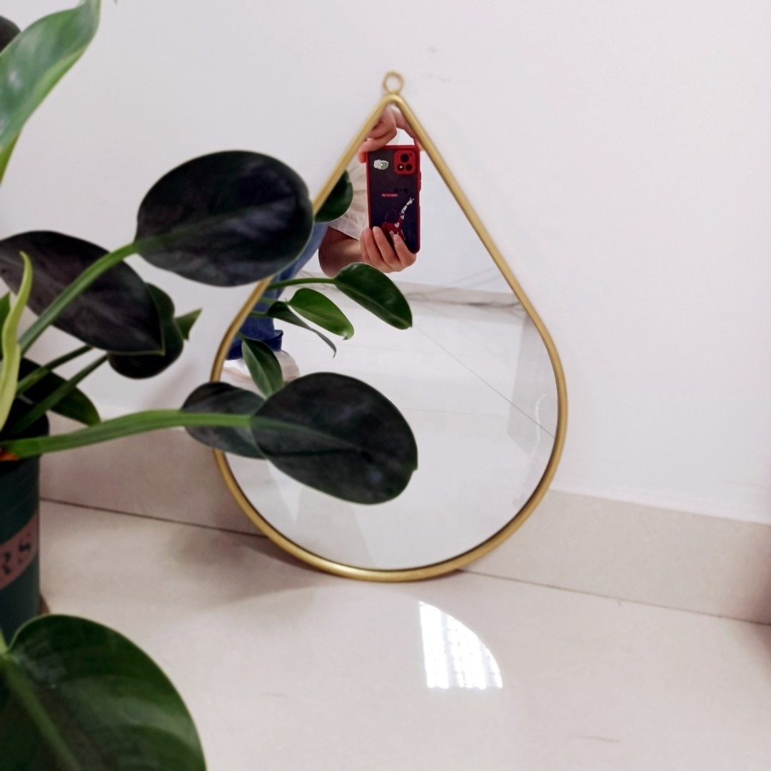 Wholesale modern cheap gold metal framed water drop wall mirror irregular teardrop vintage bathroom vanity wall decor mirror