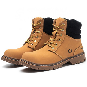 Lightweight Insulated 6KV work safety boots made of comfortable Microfiber leather