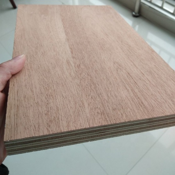 Commercial Grade Red Meranti Plywood