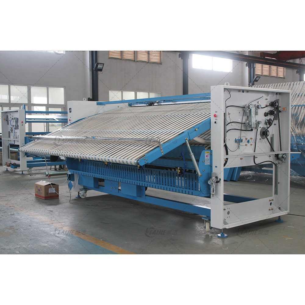 Automatic laundry folder sheet folding machine