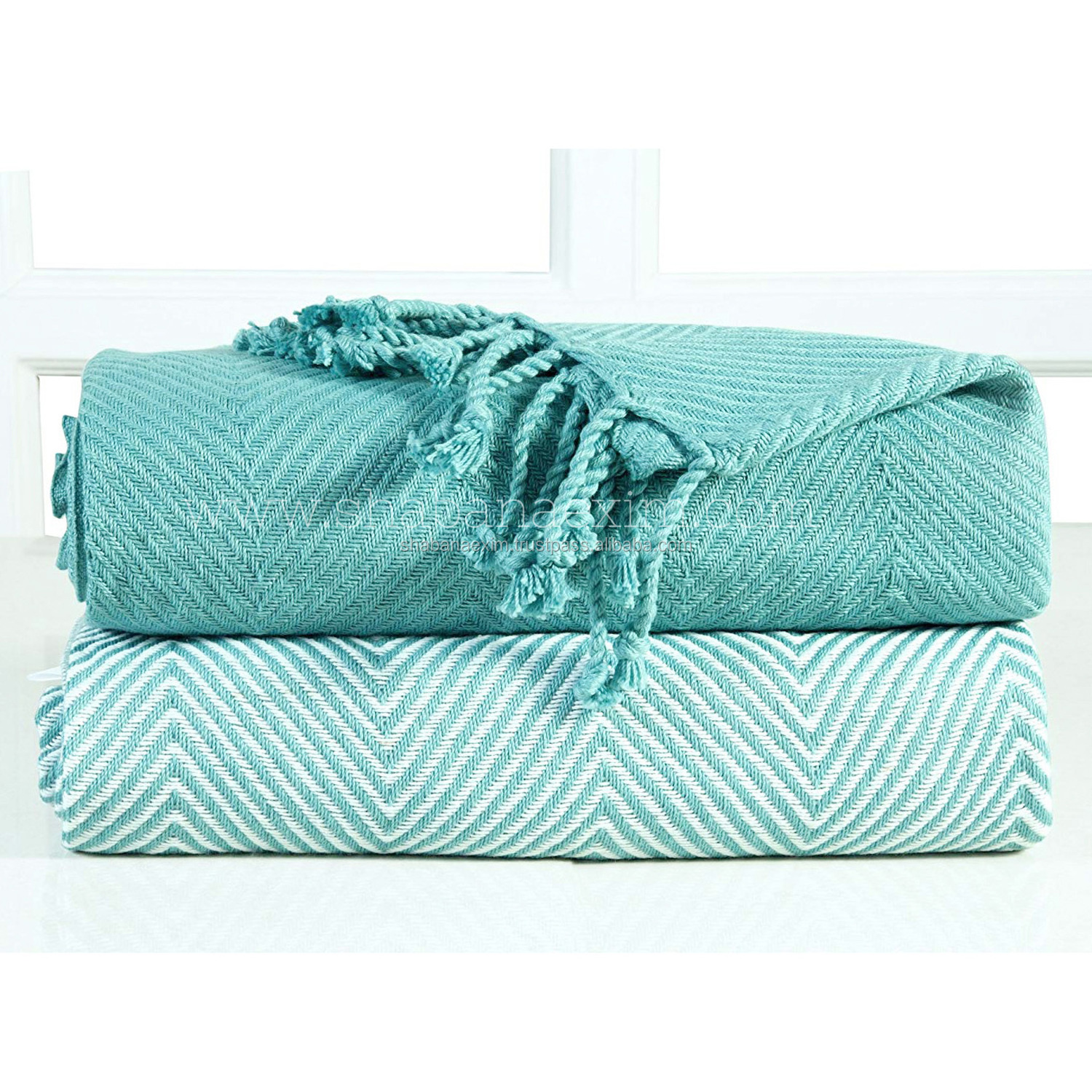 Foldable New Collection of Custom Blue throws Wholesale Cotton Throw Blanket personalized Wool with Different Designs from India