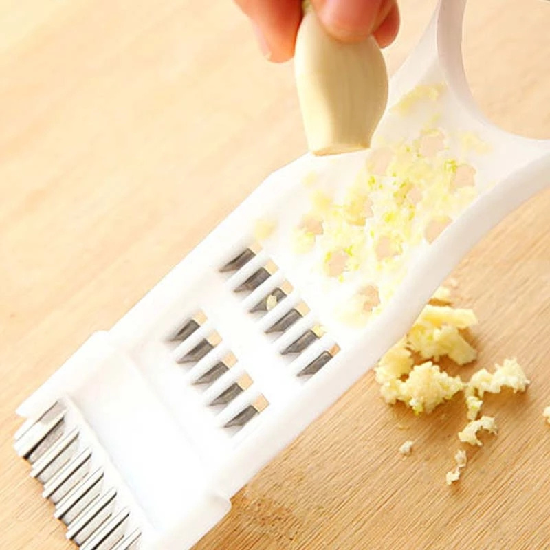 Plastic Kitchen Tools Blade Fruit Vegetable Potato Apple Slicer Peeler Grips Serrated Peeler