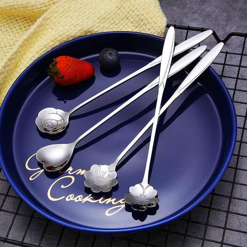 Flower Shape Tea Coffee Mixing Spoon Stainless Steel Long Handle Dessert Spoon Teaspoons