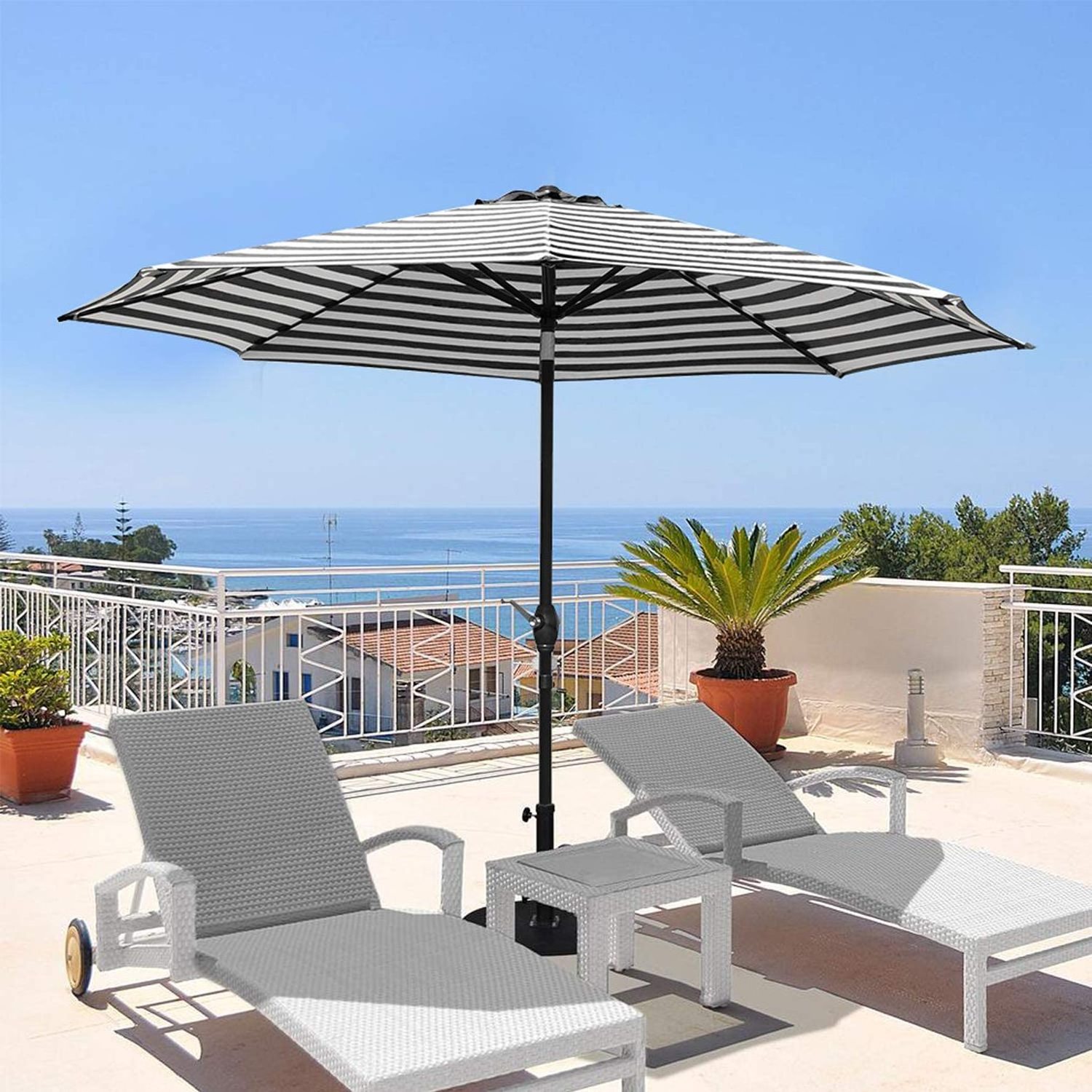 Heavy Duty Market Umbrella Cheap Wholesale Outdoor Furniture Modern 9 Foot Big Pool Garden Table Market Umbrellas For Restaurant