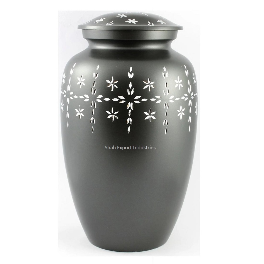 Fancy design structured urn hand engraved solid metal Silver Aluminum cremation urn for home decoration