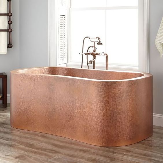 Copper Bathtub with Latest Metal Designing Manufacturer And Exporter