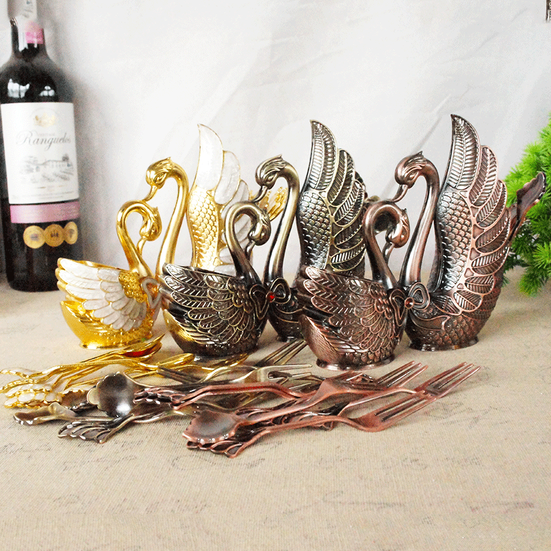 Best-selling Decorative Swan Holder Silver Golden Dessert Knife Fork Set Coffee Tea Stirring Spoon Cutlery Set for Kitchen