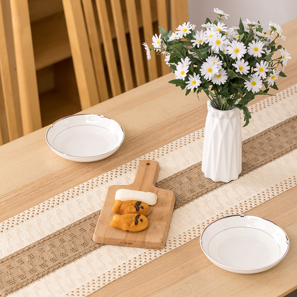 High Quality wedding decoration Handmade Cotton Linen Table Runner With Tassel