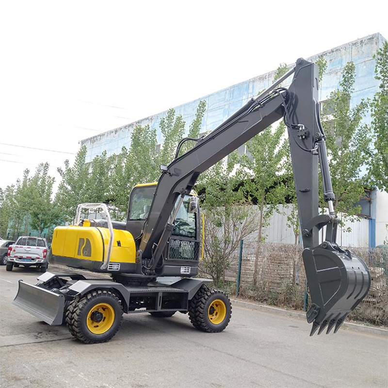 Cheap Construction Wheeled Excavator 7 8 9 Yuchai Mini Backhoe Wheel Excavator With 8 Tires