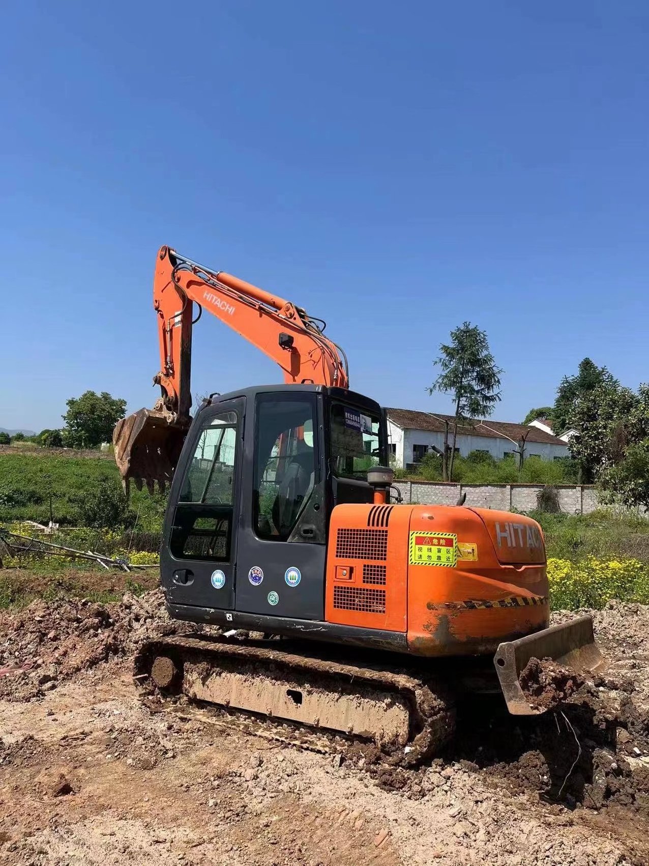 Best Factory Selling ZX60 6Ton Construction Machine Hitachi Japanese Used Excavator Digger For Sale/Small Excavator Used