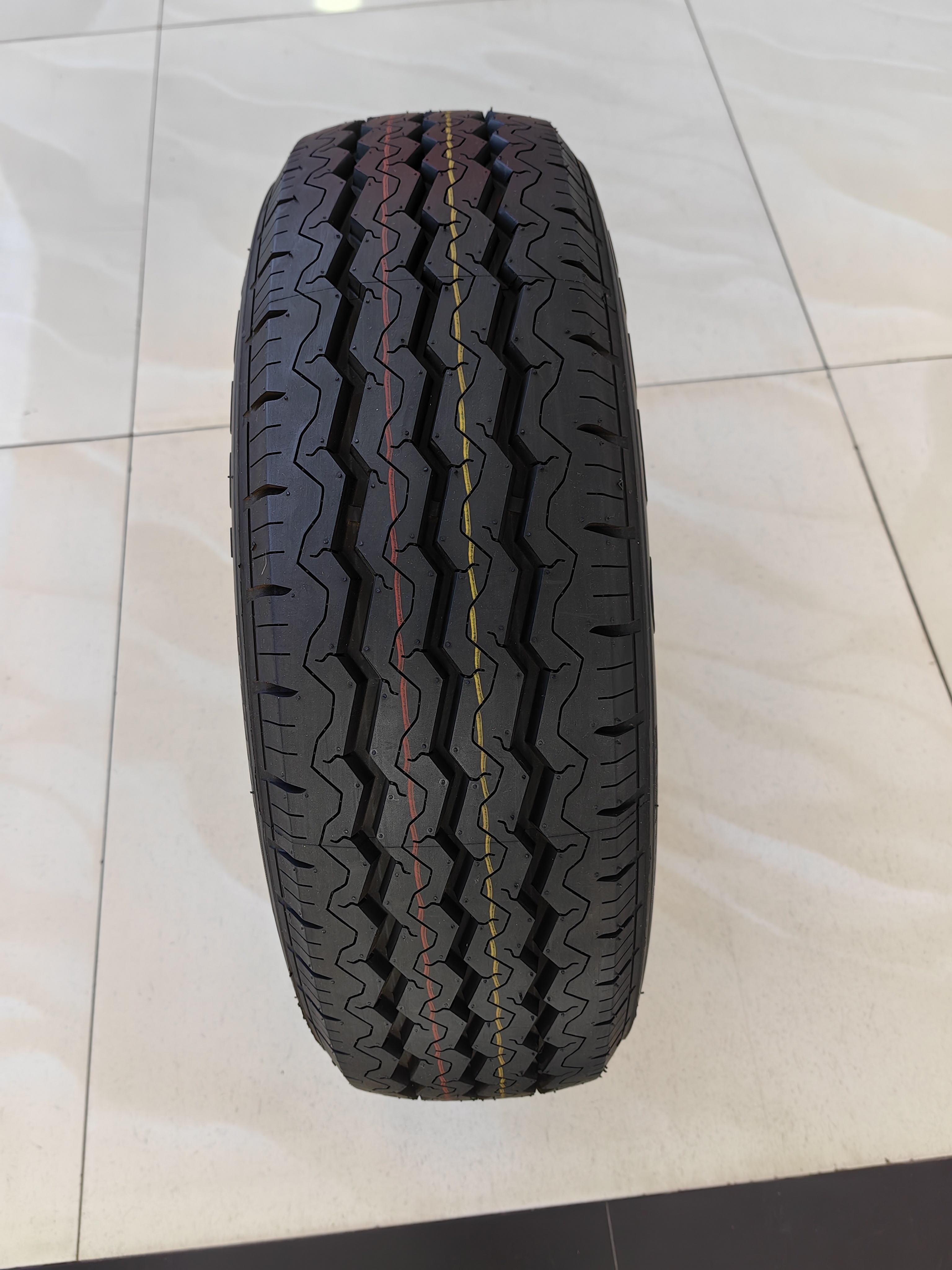 full range cheap wholesale manufacture original tyres for vehicles passenger car tires brand HAIDA factory HD501 MK501