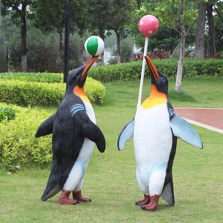 fiberglass animals penguin statue/ life size resin penguin sculpture/ safari penguin props for party event decor