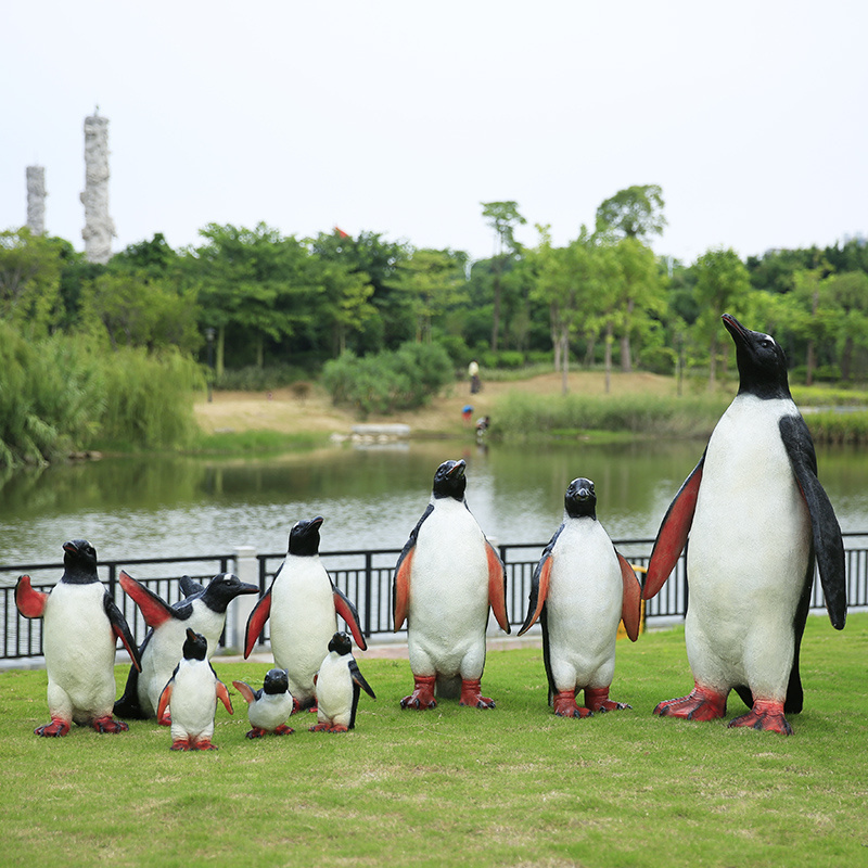 Lighting Garden Props Life Size Fiberglass Penguin Sculpture Resin Animal Statue For Aquarium Deco