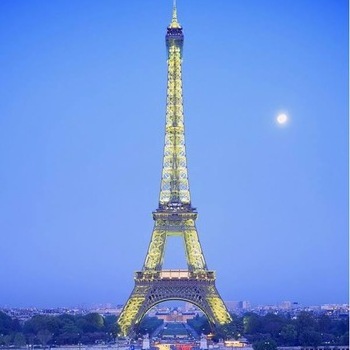 Outdoor Big eiffel Paris Metal Tower Sculptures For Decoration