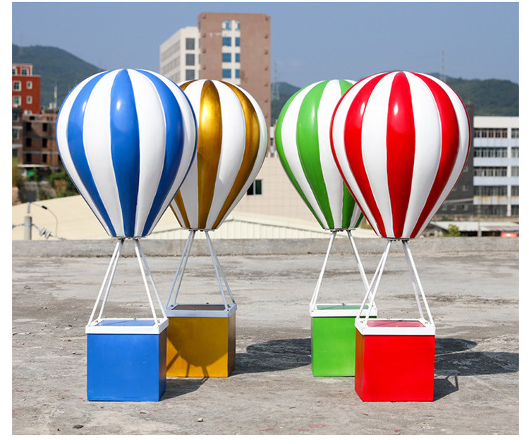 Hot sale New design fiberglass lifesize hot air balloon resin sculpture prop for window display decoration