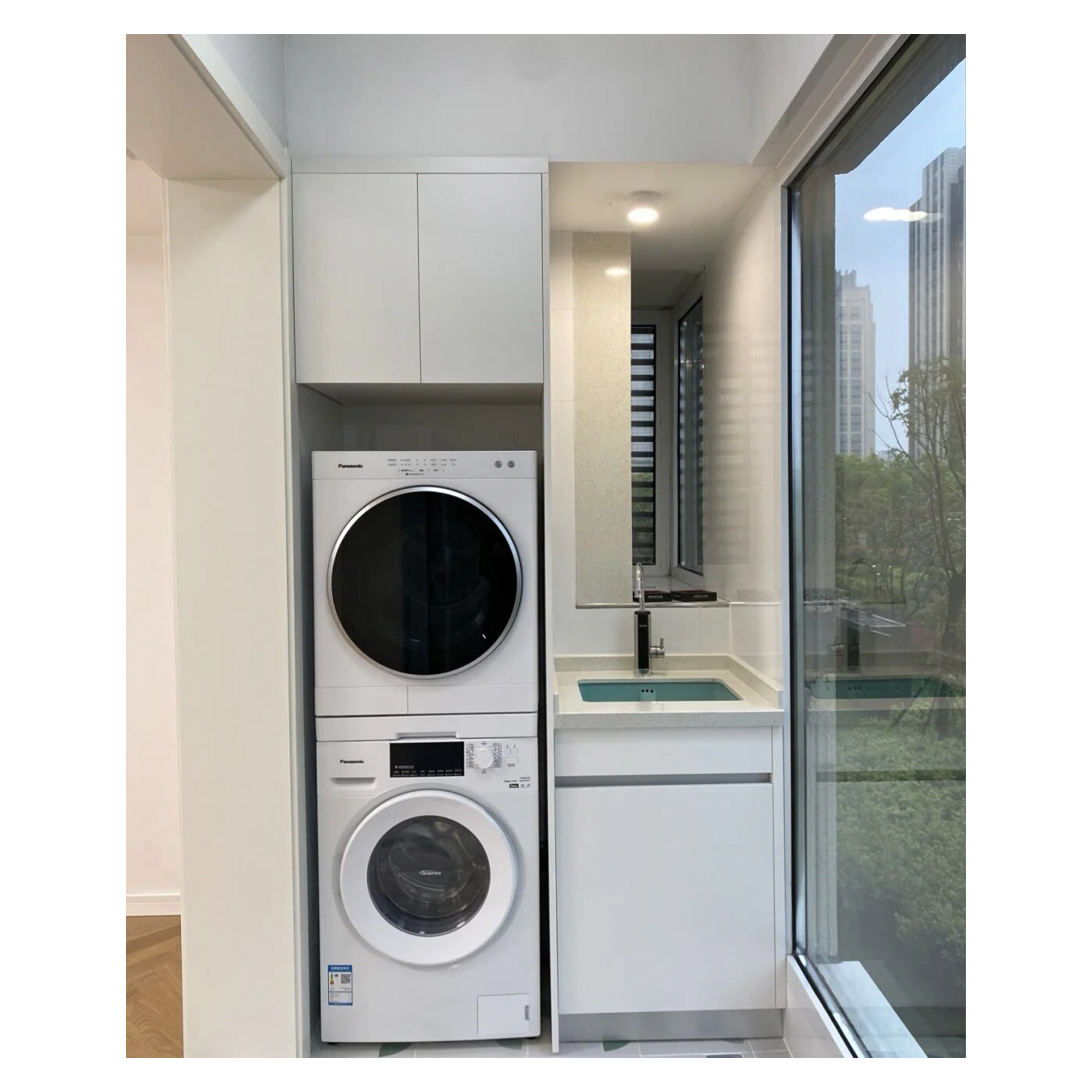 Good service Multi-functional modern independent balcony laundry closet laundry cabinet